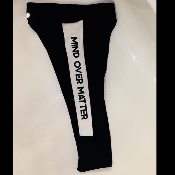 Capri workout pants - Picture 3 of 3